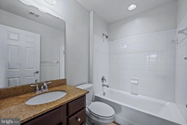 2105 FIELDBROOK LN, Mount Airy, MD 21771