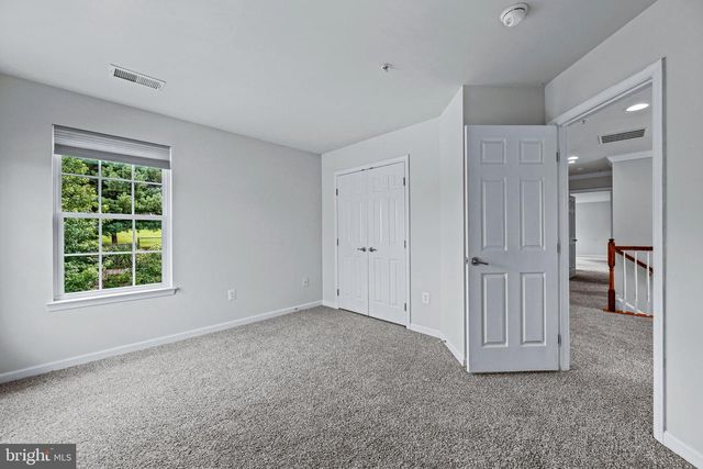 2105 FIELDBROOK LN, Mount Airy, MD 21771