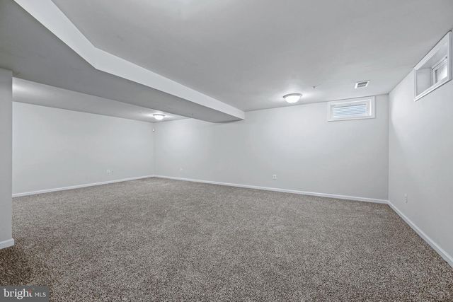 2105 FIELDBROOK LN, Mount Airy, MD 21771