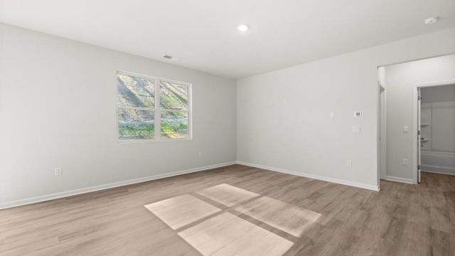 306 Creekview Way, Dallas, GA 30132