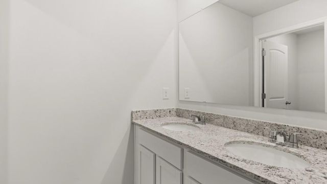 306 Creekview Way, Dallas, GA 30132