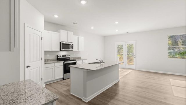306 Creekview Way, Dallas, GA 30132