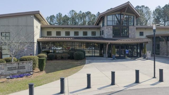 306 Creekview Way, Dallas, GA 30132