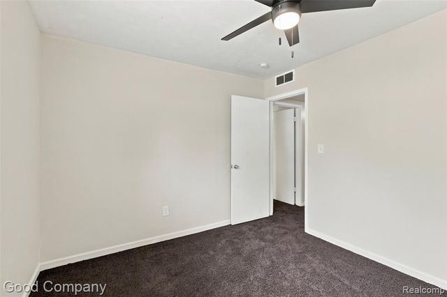 5888 Westlake Street, Taylor, MI 48180