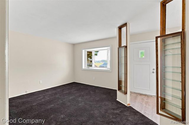 5888 Westlake Street, Taylor, MI 48180