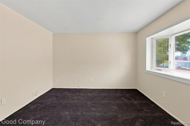 5888 Westlake Street, Taylor, MI 48180
