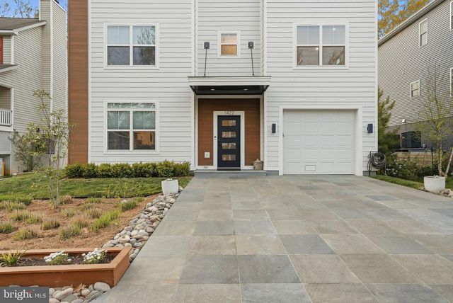 1422 HOWARD RD, Annapolis, MD 21403