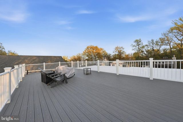 1422 HOWARD RD, Annapolis, MD 21403