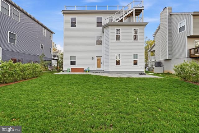 1422 HOWARD RD, Annapolis, MD 21403
