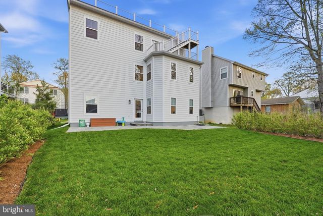 1422 HOWARD RD, Annapolis, MD 21403