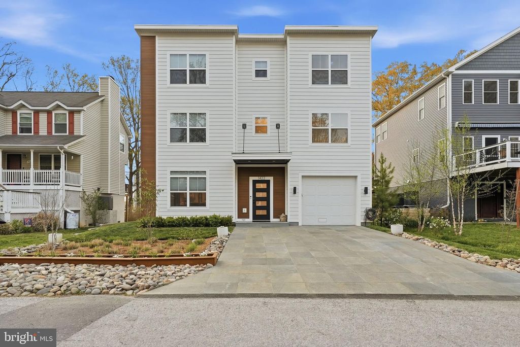1422 HOWARD RD, Annapolis, MD 21403