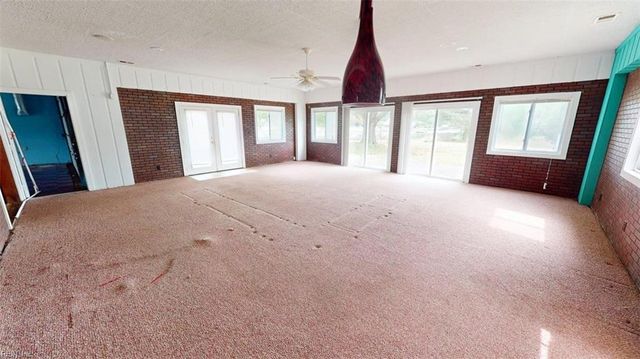 4401 Paul Jones LN, Virginia Beach, VA 23462