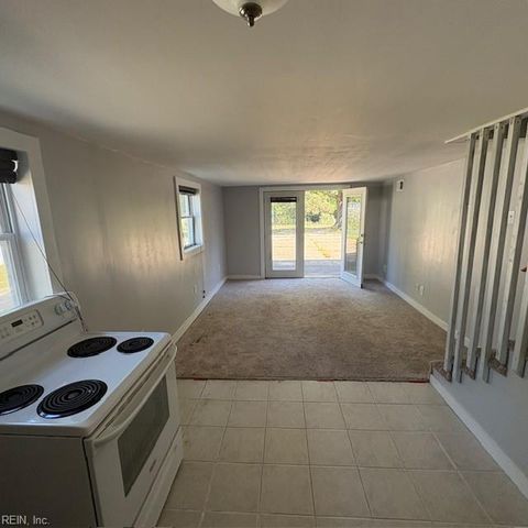 4401 Paul Jones LN, Virginia Beach, VA 23462