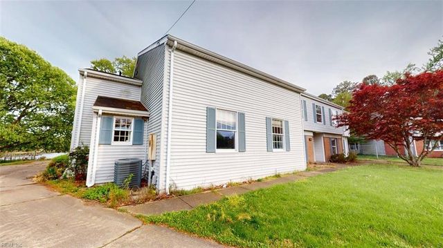 4401 Paul Jones LN, Virginia Beach, VA 23462