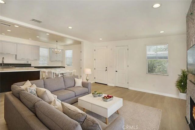7603 23rd St, Westminster, CA 92683