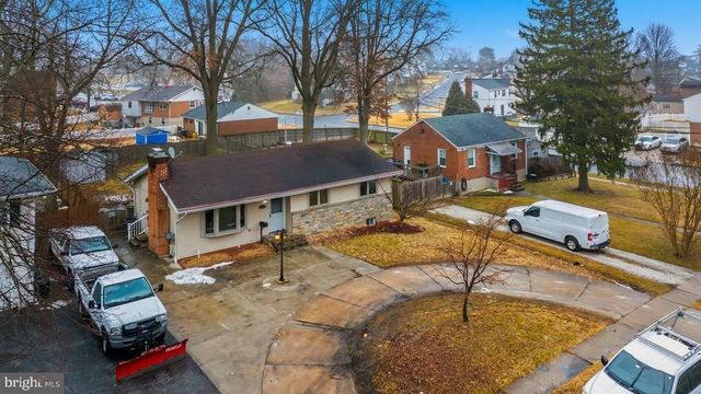 8413 OLD HARFORD RD, Parkville, MD 21234