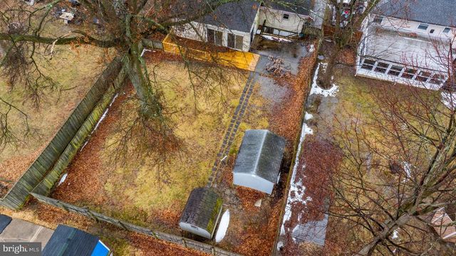 8413 OLD HARFORD RD, Parkville, MD 21234