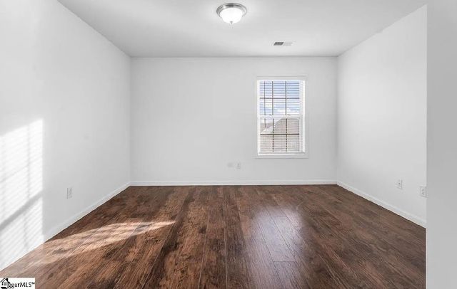 653 Highgarden Lane, Boiling Springs, SC 29316