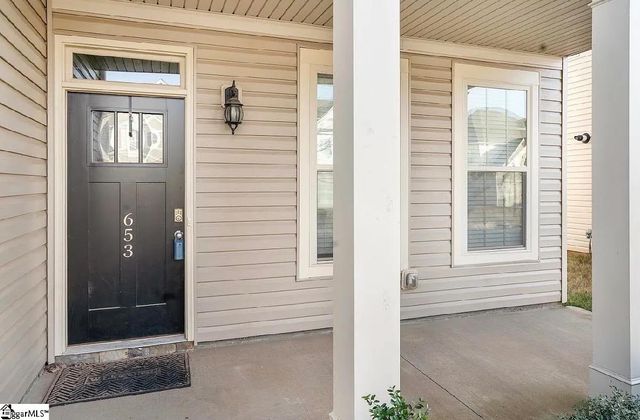 653 Highgarden Lane, Boiling Springs, SC 29316