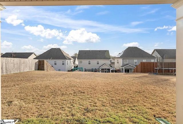 653 Highgarden Lane, Boiling Springs, SC 29316