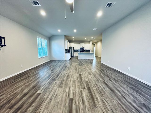 1217 Antelope Passing Drive, Montgomery, TX 77316