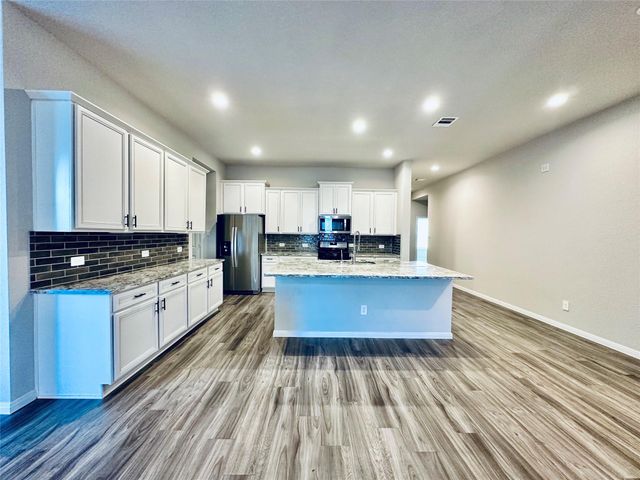 1217 Antelope Passing Drive, Montgomery, TX 77316