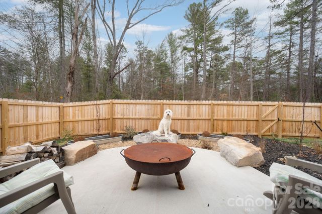 147 Ashelyn Park Drive, Fletcher, NC 28732