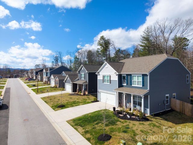 147 Ashelyn Park Drive, Fletcher, NC 28732