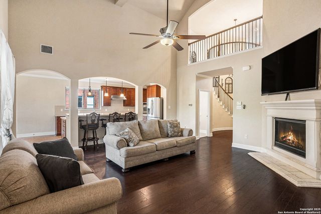 23223 Treemont, San Antonio, TX 78261