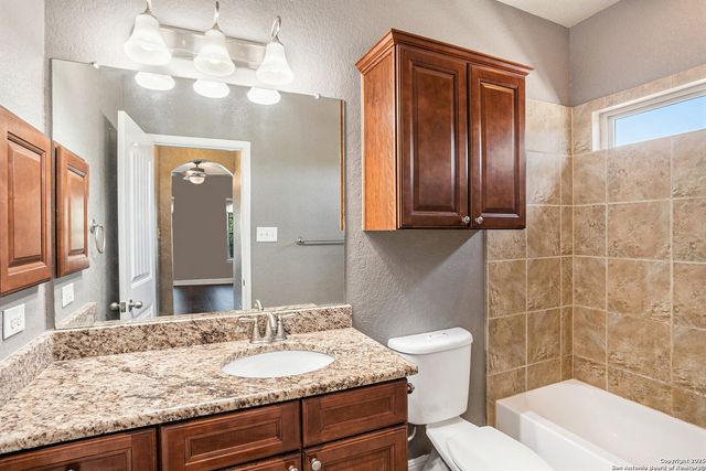 23223 Treemont, San Antonio, TX 78261