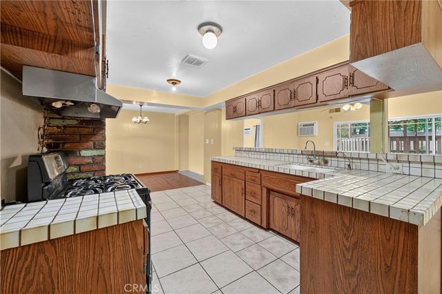 1332 Indian Summer Avenue, La Puente, CA 91744