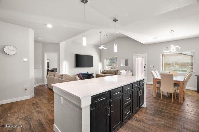 14820 MIKE A MENDOZA Avenue, El Paso, TX 79938