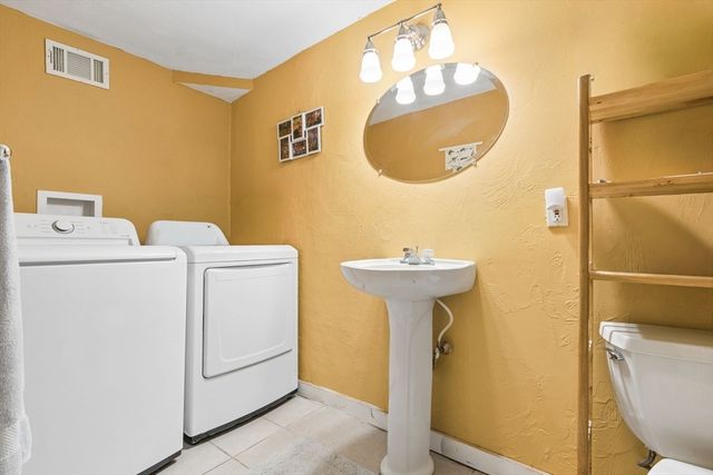 14 Grove Square 14, Randolph, MA 02368