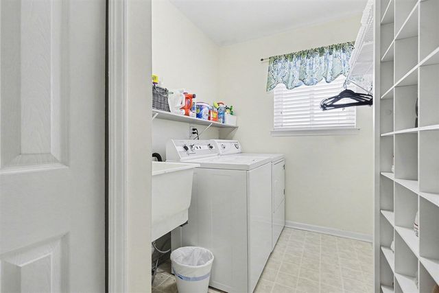 7684 Pioneer Drive, Ypsilanti, MI 48197