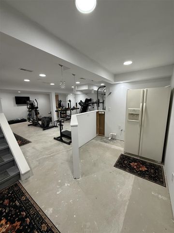 7684 Pioneer Drive, Ypsilanti, MI 48197