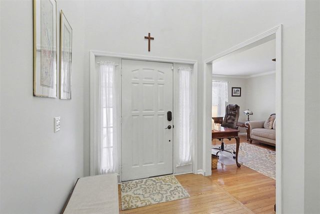 7684 Pioneer Drive, Ypsilanti, MI 48197