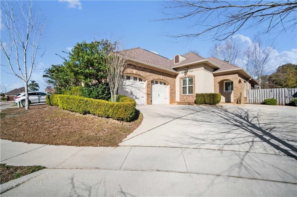 6140 Louise E Place, Mobile, AL 36609