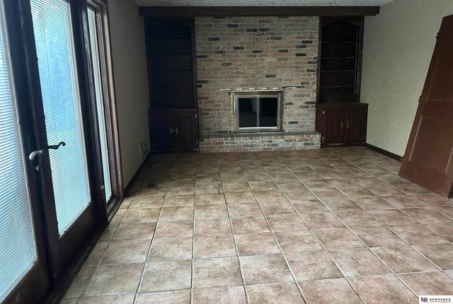 2216 E 8th Street, Fremont, NE 68025