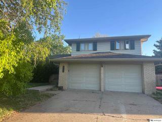 2216 E 8th Street, Fremont, NE 68025