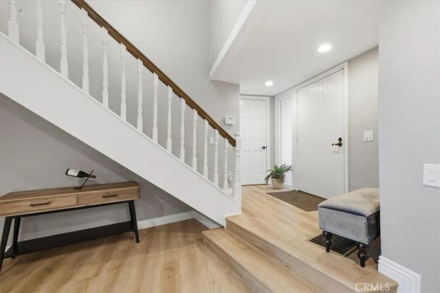 23207 Kimmore, Valencia, CA 91355
