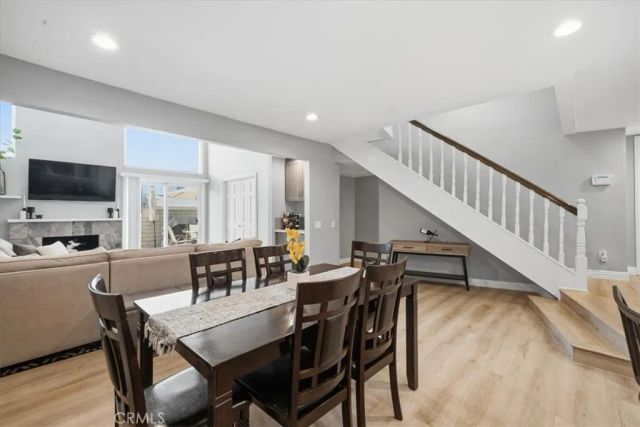 23207 Kimmore, Valencia, CA 91355