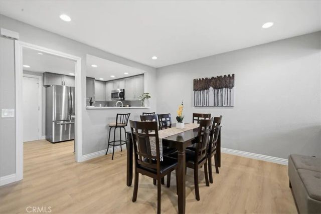 23207 Kimmore, Valencia, CA 91355