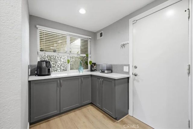 23207 Kimmore, Valencia, CA 91355