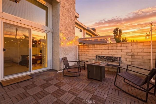 23207 Kimmore, Valencia, CA 91355