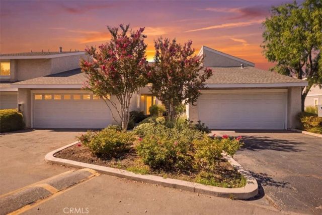 23207 Kimmore, Valencia, CA 91355