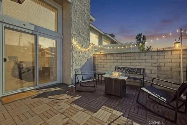 23207 Kimmore, Valencia, CA 91355