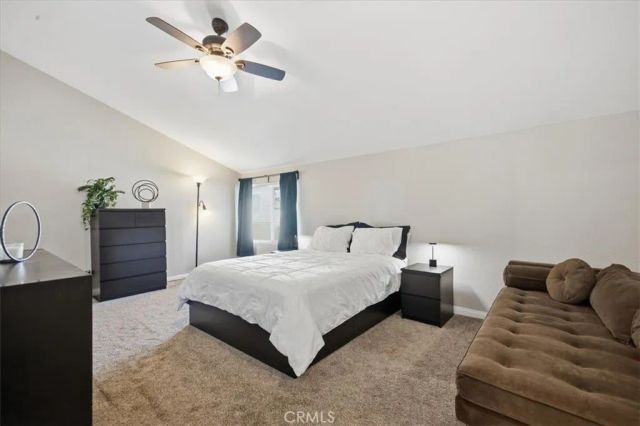 23207 Kimmore, Valencia, CA 91355