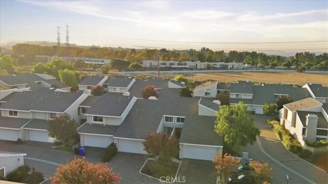 23207 Kimmore, Valencia, CA 91355