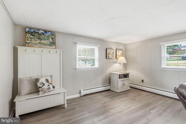 574 GENERAL ARMSTRONG RD, King Of Prussia, PA 19406