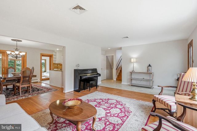 574 GENERAL ARMSTRONG RD, King Of Prussia, PA 19406